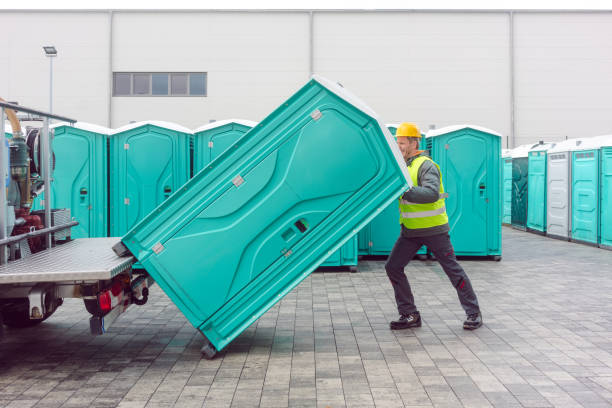Best Luxury portable toilet rental  in Oberlin, KS